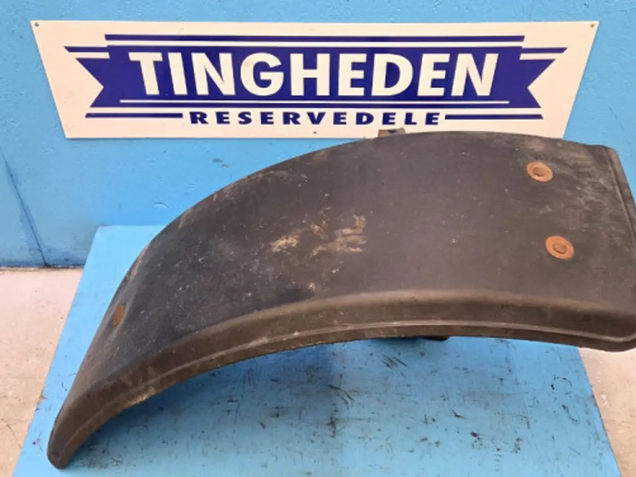 Billede 2 - New Holland T6030 Hjulskærm R. 87582093