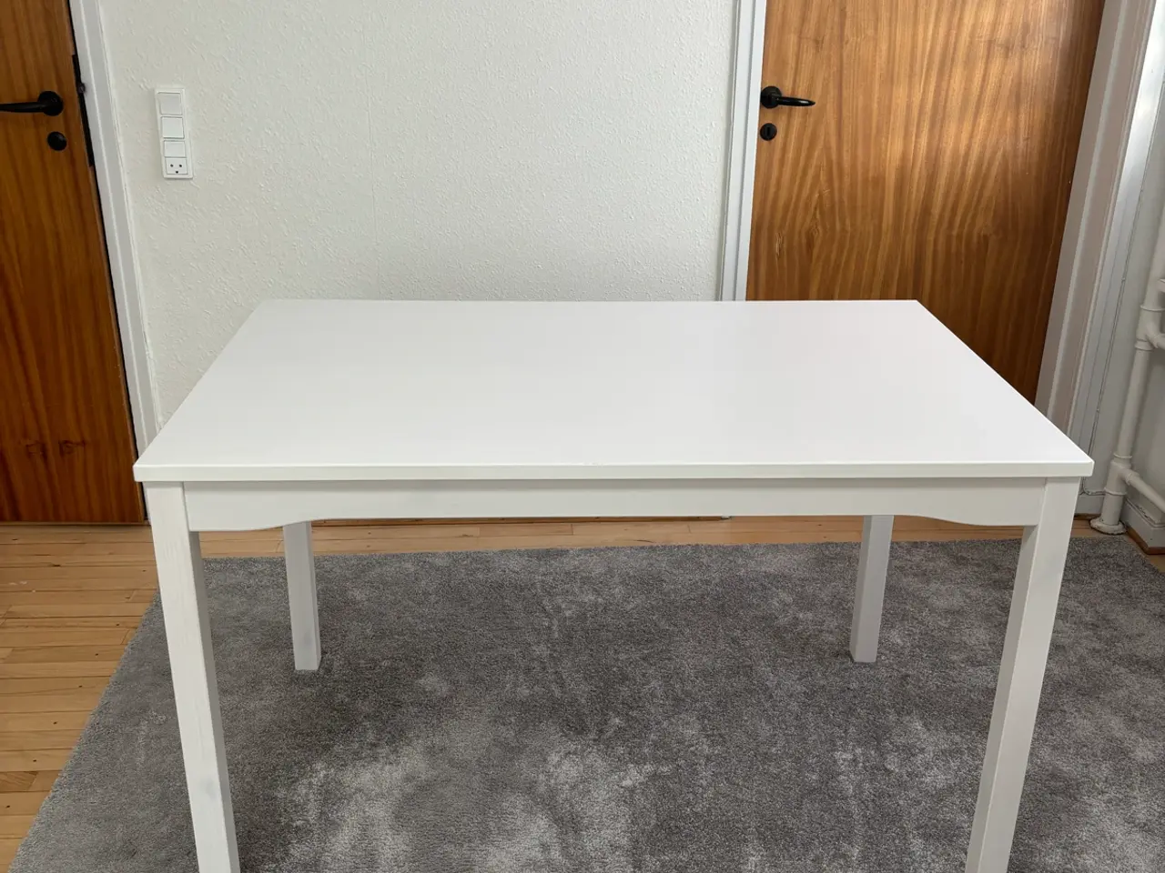 Billede 1 - Ikea spisebord
