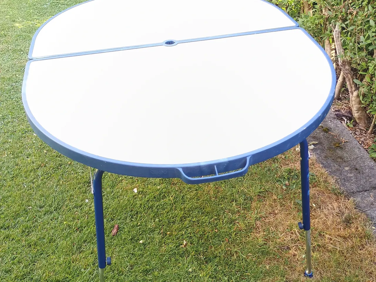 Billede 1 - CRESPO ovalt bord 120 x 90