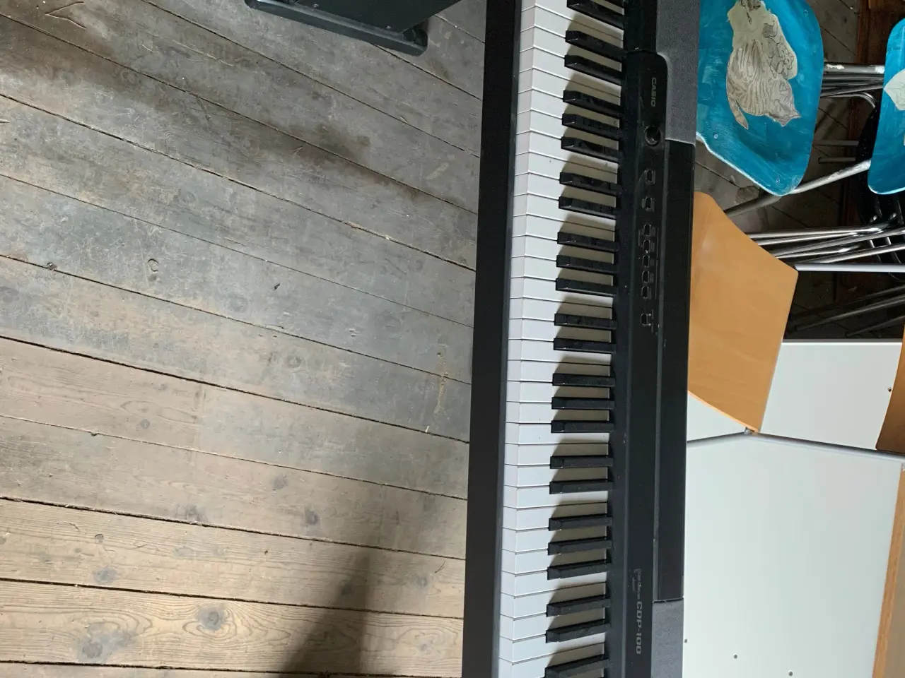 Billede 3 - Keyboard med skammel 
