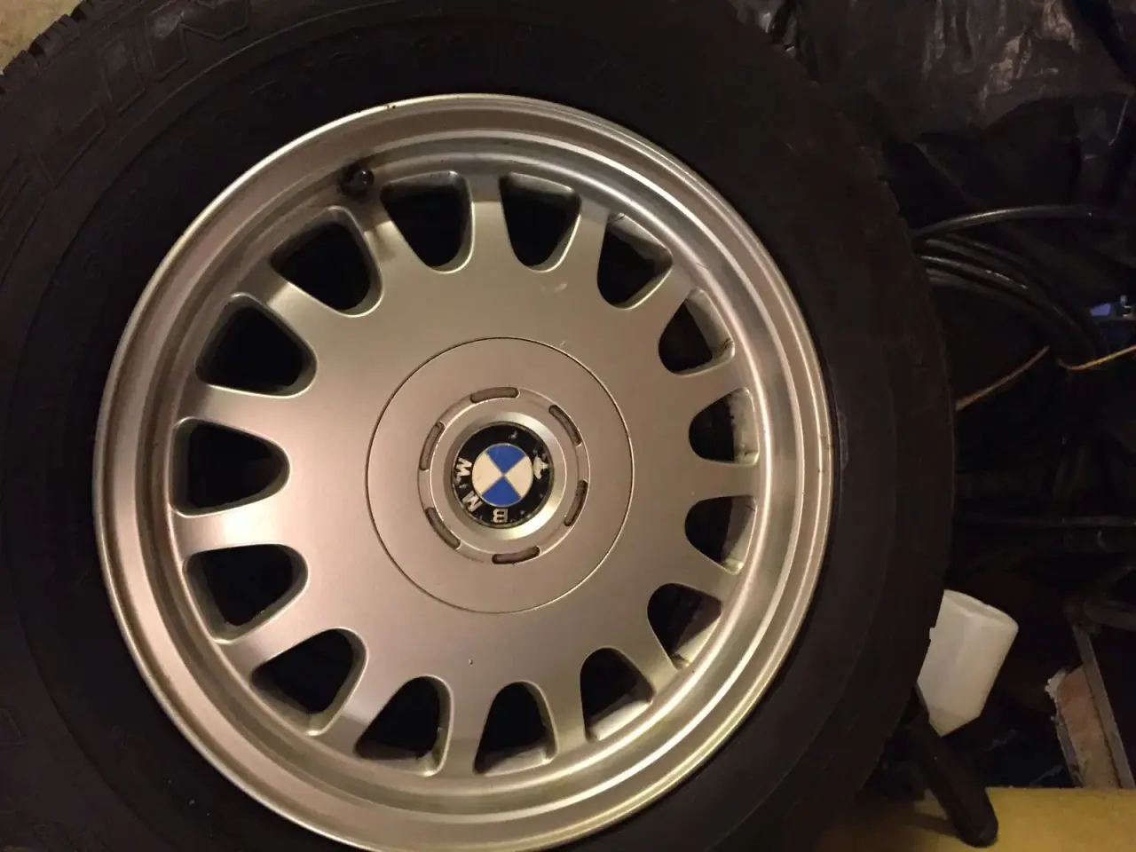 Billede 1 - BMW fælge med vinterdæk