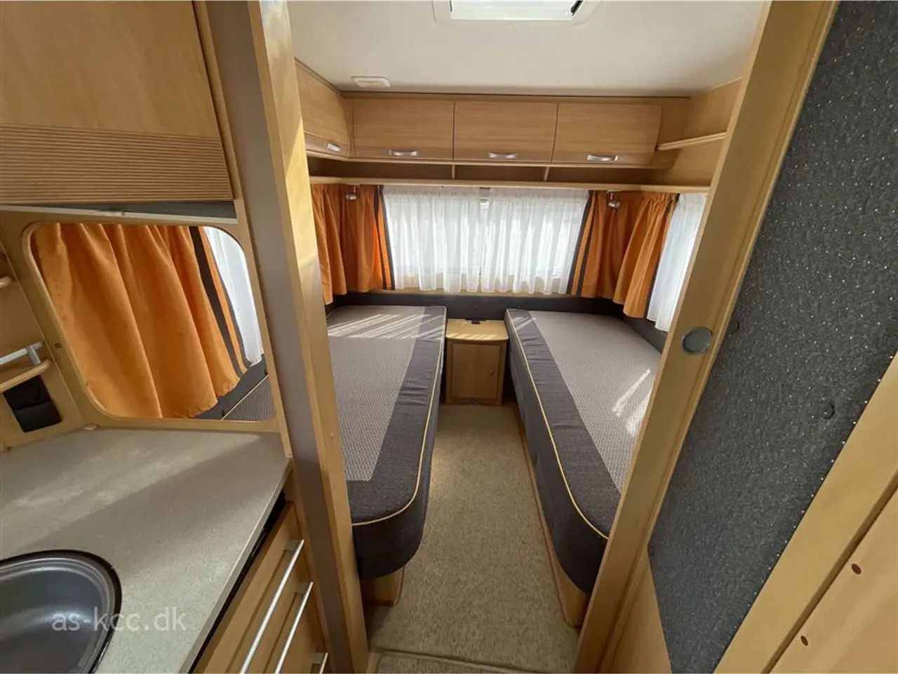Billede 10 - 2007 - Dethleffs Camper 510 V Dethleffs Camper 510 V årg. 2007 incl, mover , Isabella 3 m fortelt. 4 sovepladser, 5 siddepladser.