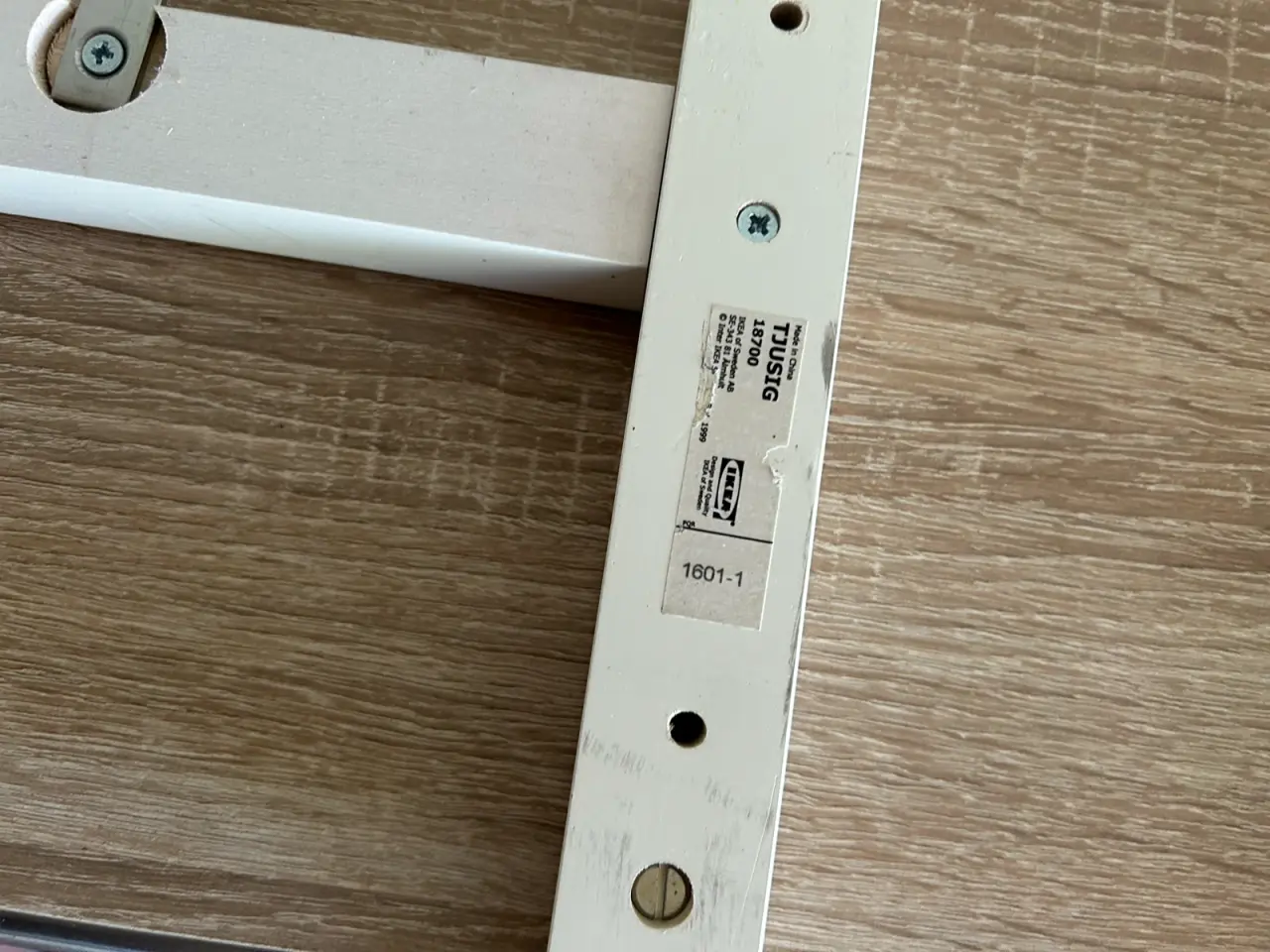 Billede 3 - IKEA Tjusig hattehylde/knagerække