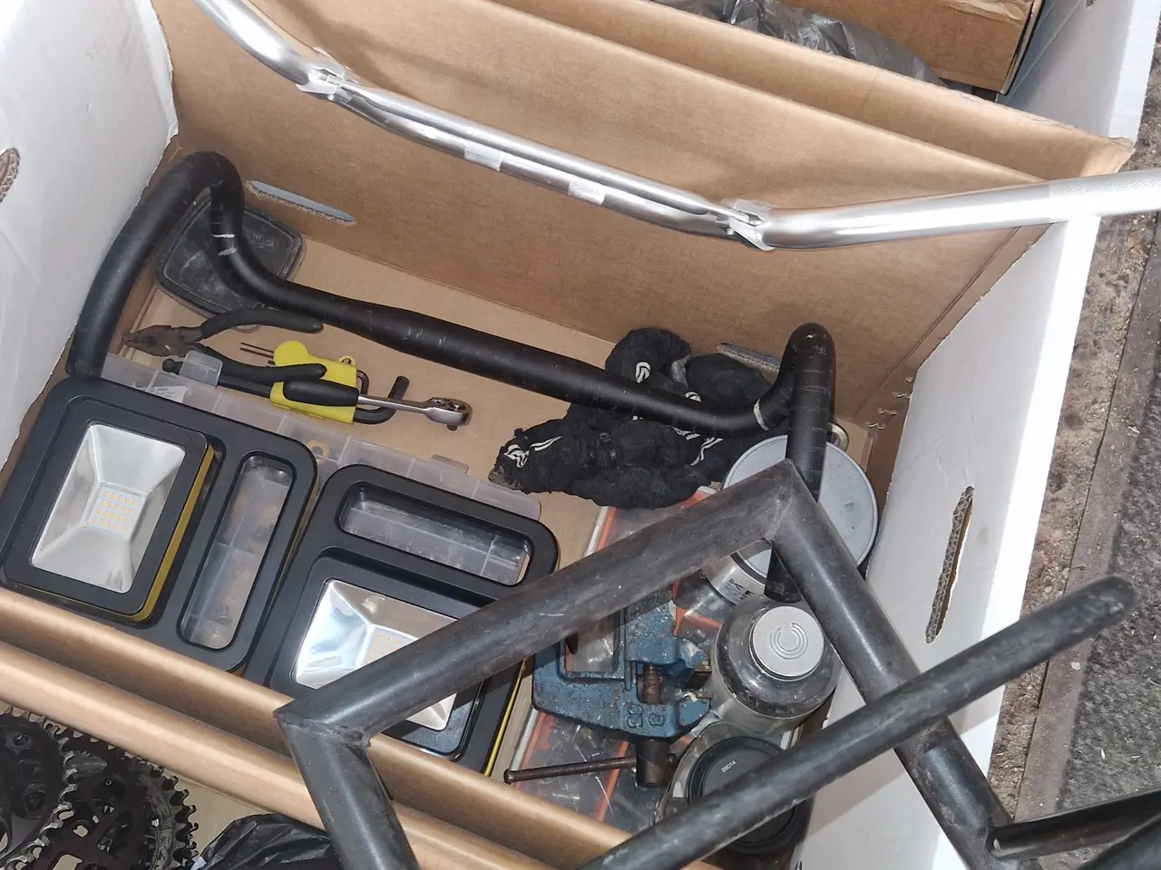 Billede 8 - Cykel parti - hjul dæk gear bremser mm.
