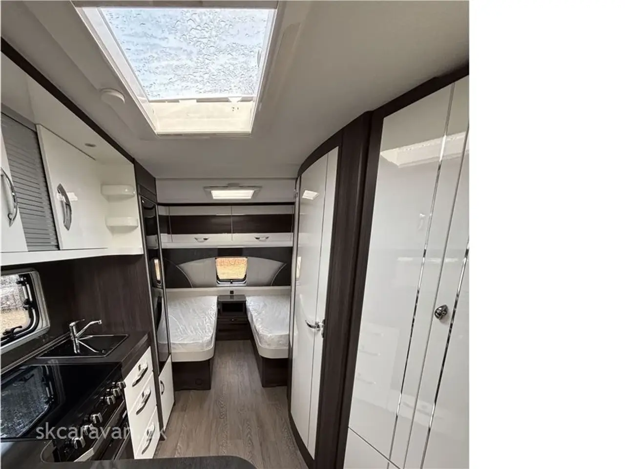 Billede 13 - 2025 - Hobby Prestige 620 CL ALDE Lækker vogn fra HOBBY med ALDE Varme kilde