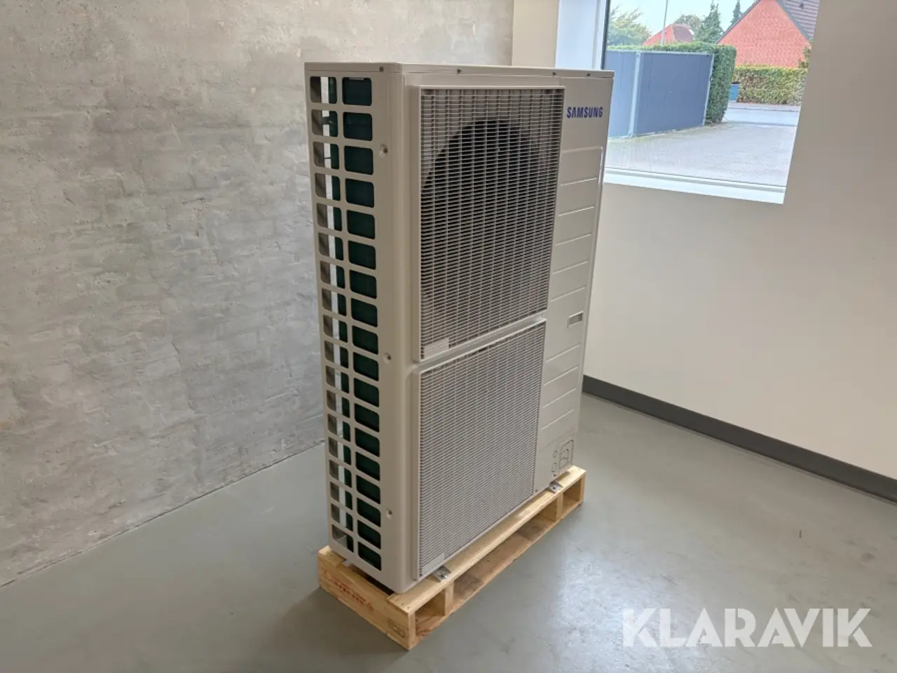 Billede 2 - Varmepumpe Samsung AE120RXYDGG 12 kW monoblok udedel
