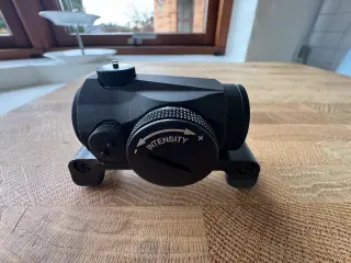 Aimpoint Micro H-1