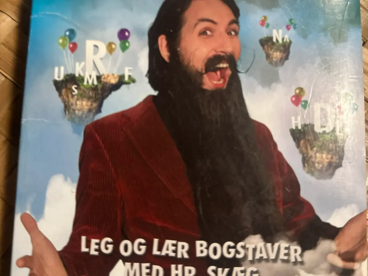 Billede 1 - Han er god til børn 