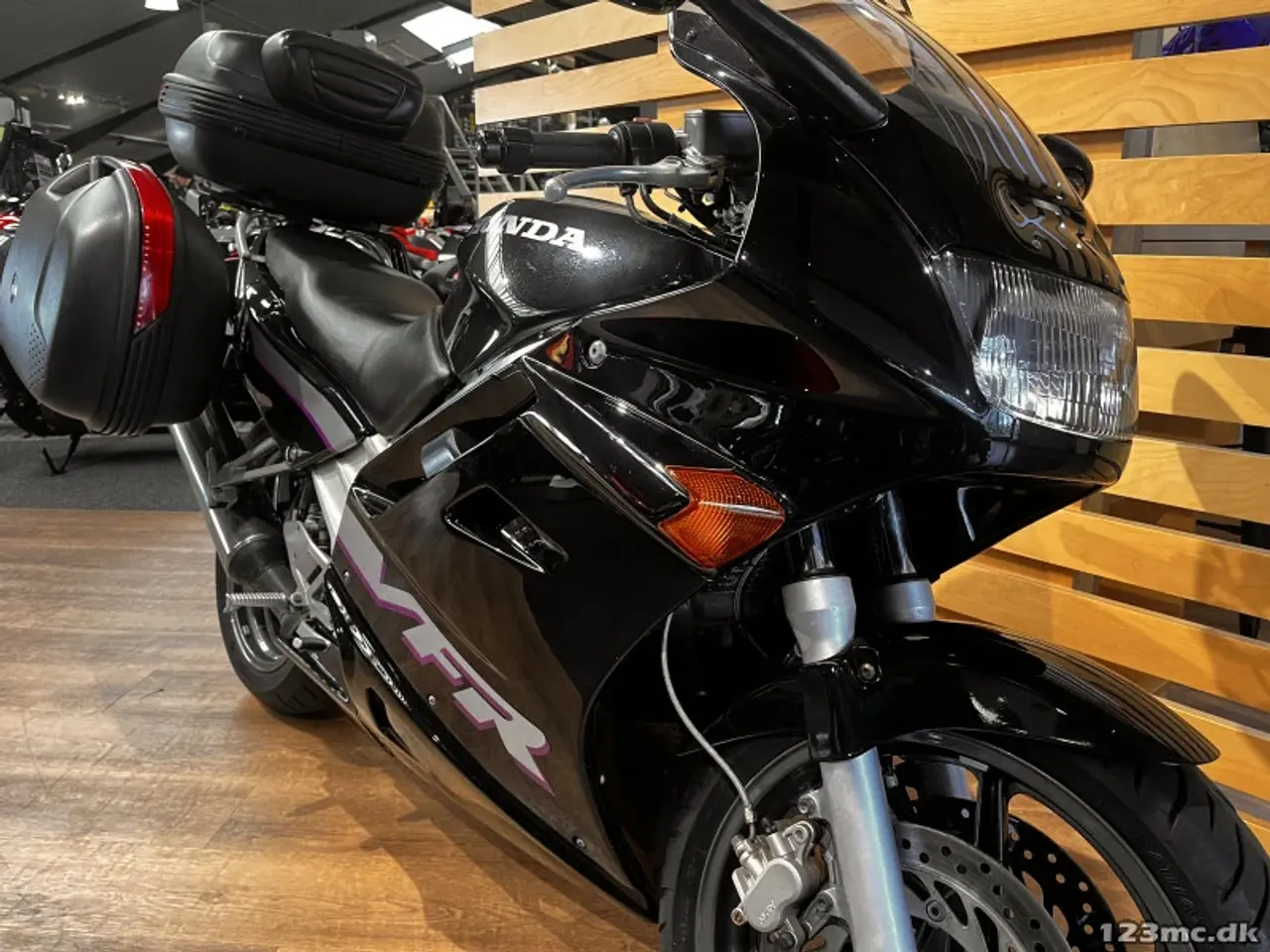 Billede 12 - Honda VFR 750 ENGROS
