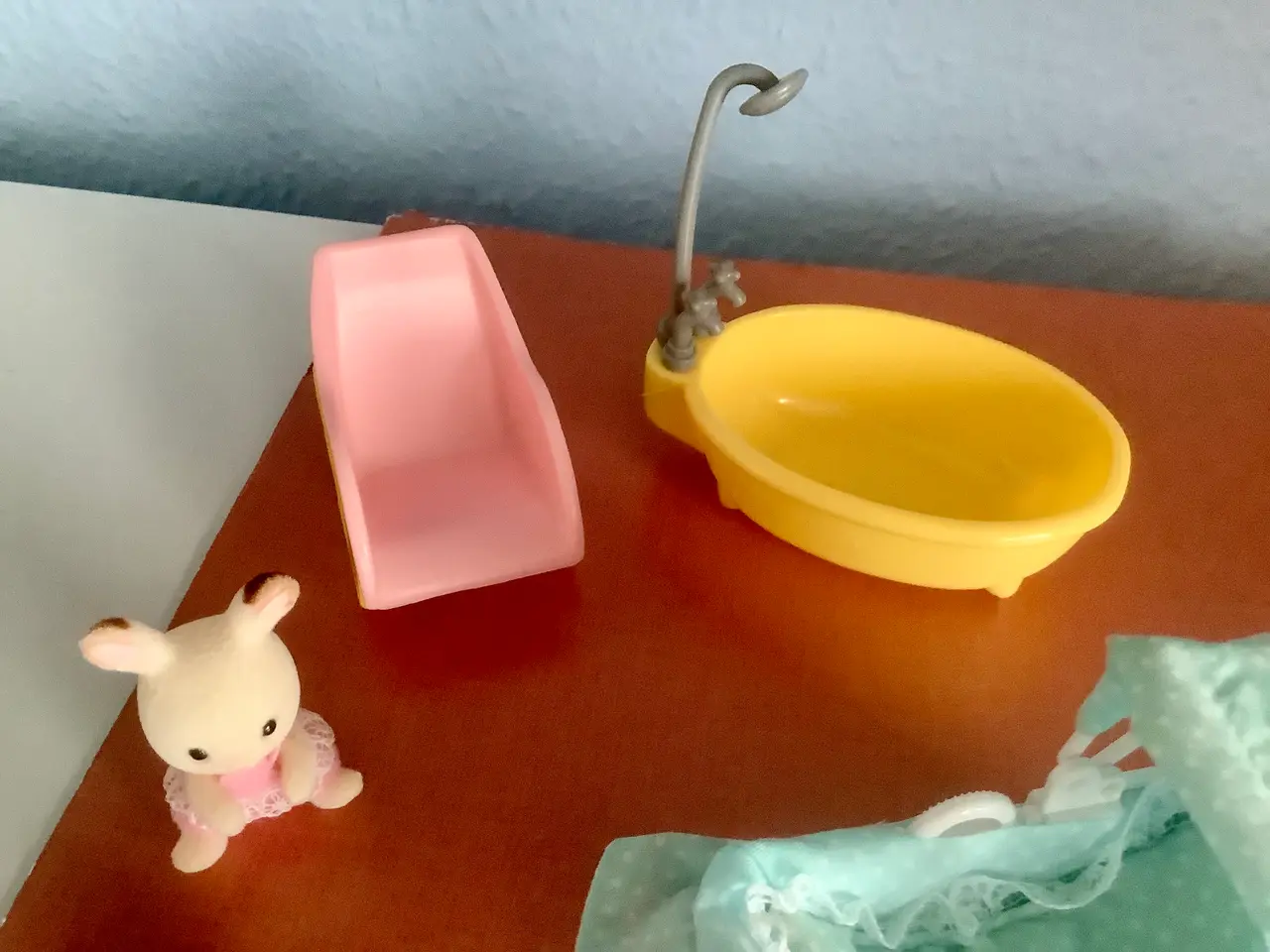 Billede 5 - Sylvanian families schokoladekanin tvillinger.