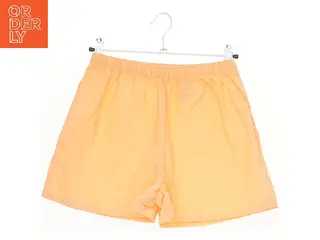 Orange shorts fra H&M (str. 134)