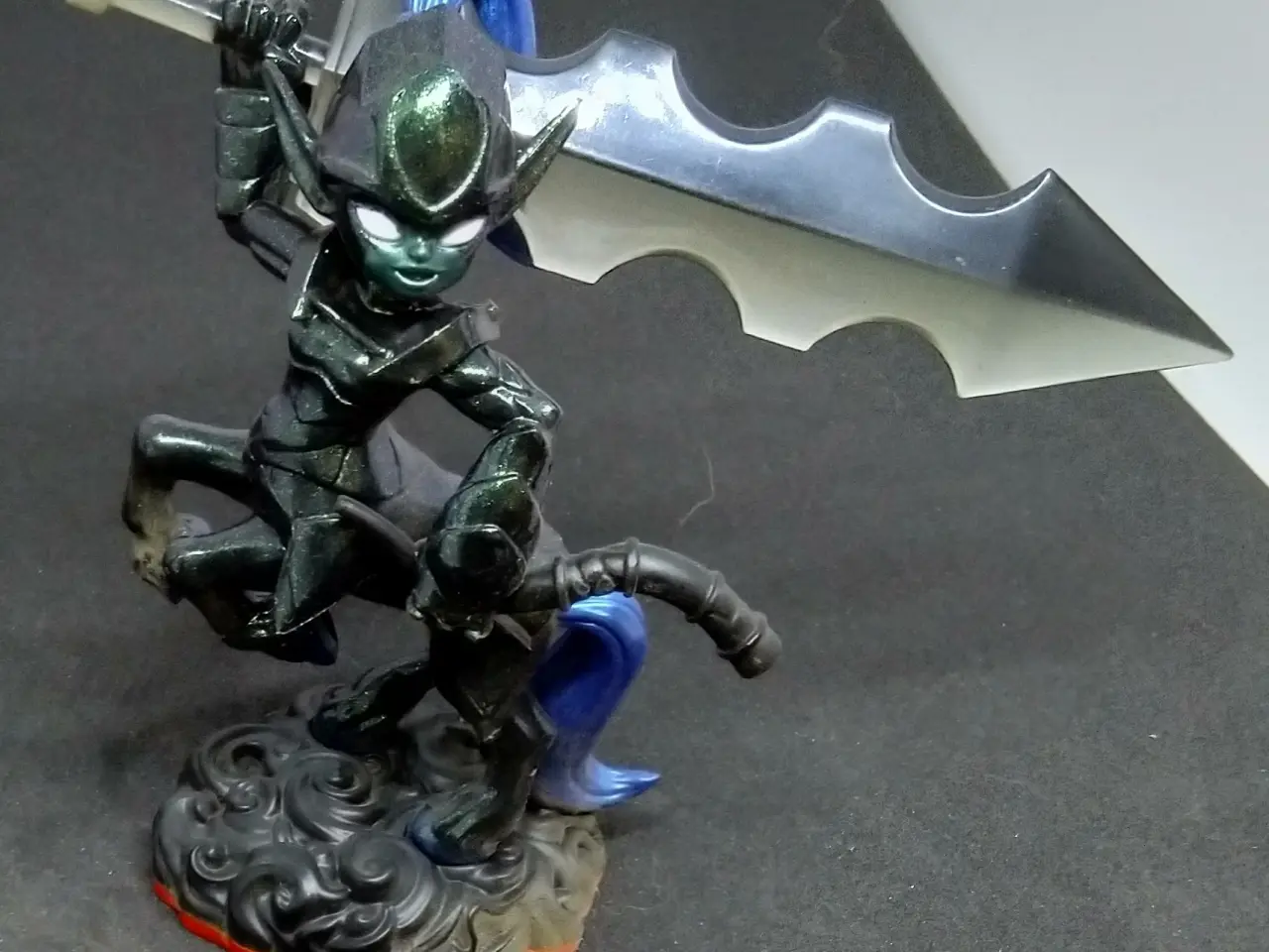 Billede 2 - Skylanders Trap Team Trap Master Knight Mare