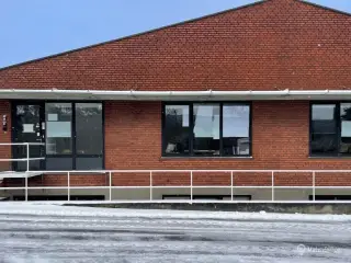 Lyst kontor / lager til leje på 95 m2