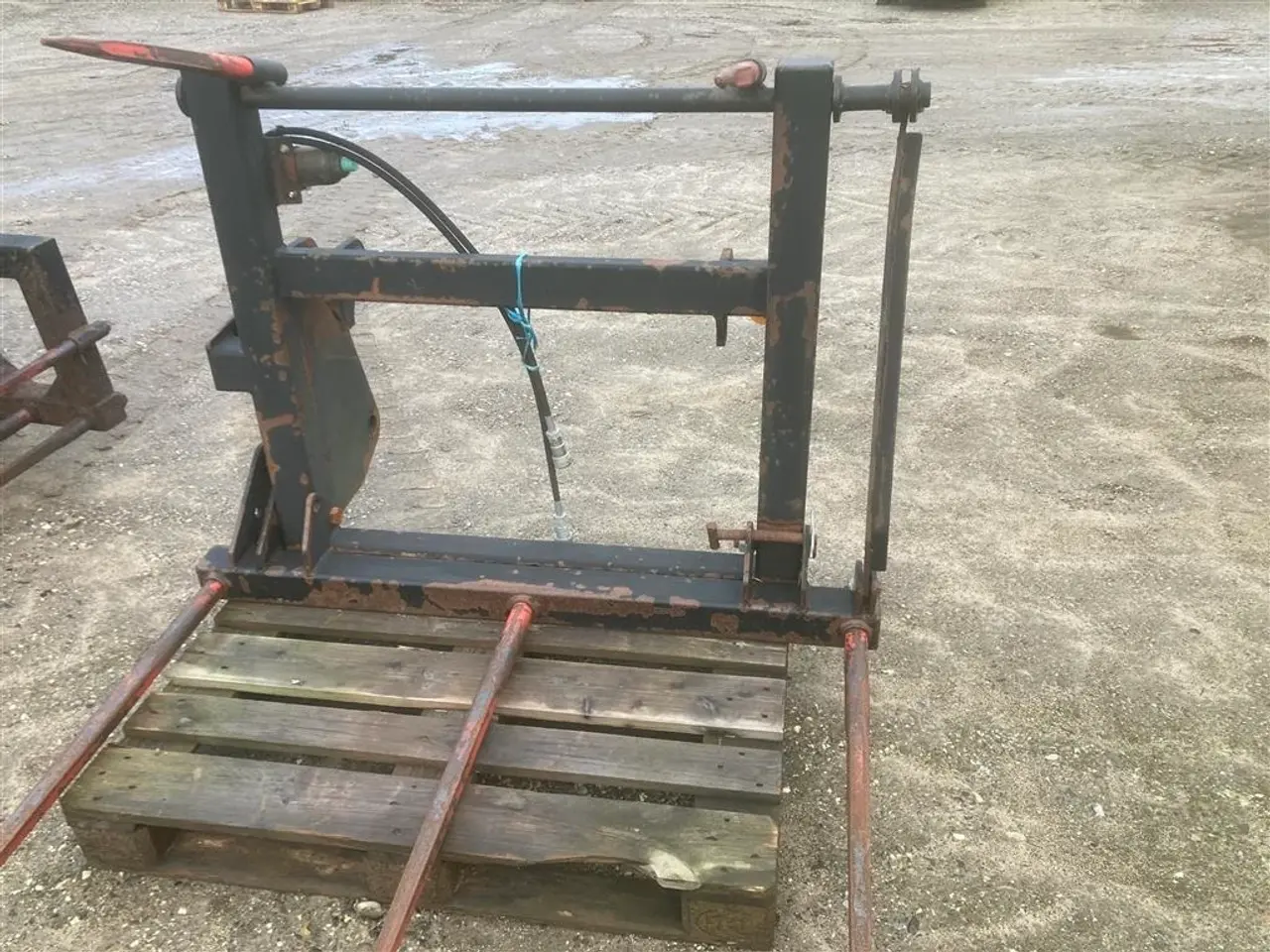 Billede 2 - - - - Fine Halmspyd med Hydro opklap