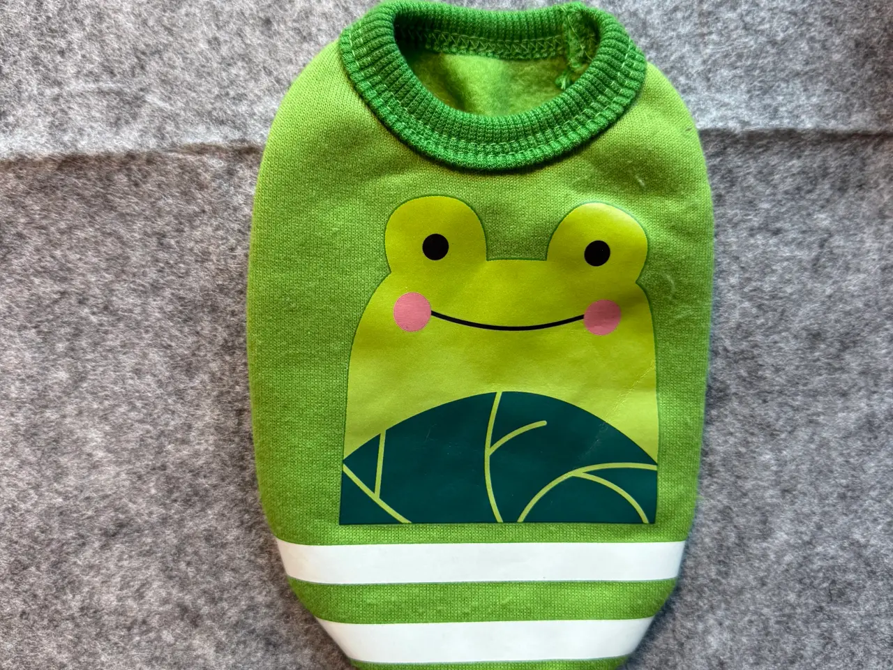 Billede 4 - Bluser/veste til kæledyr – passer ca. 1 - 1,5 kg
