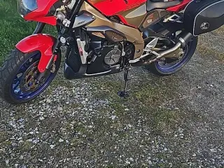Aprilia tuono