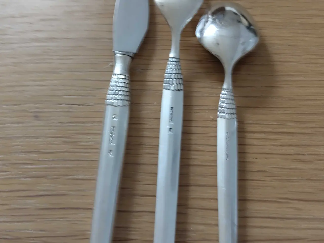 Billede 1 - Mindre brugt Cheri bestik