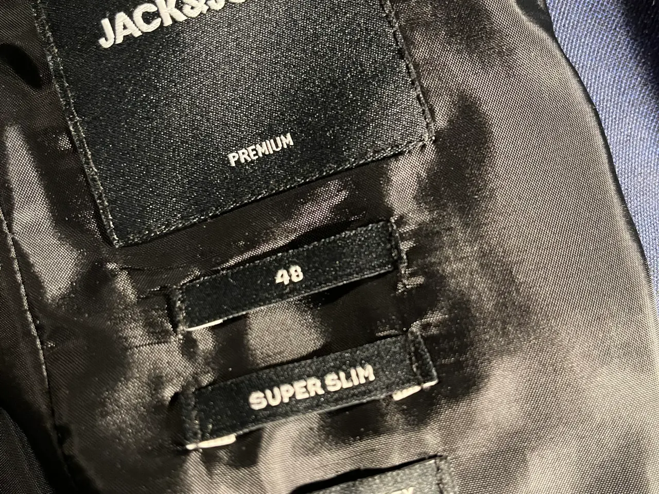 Billede 8 - Konfirmations jakkesæt, Jack & Jones