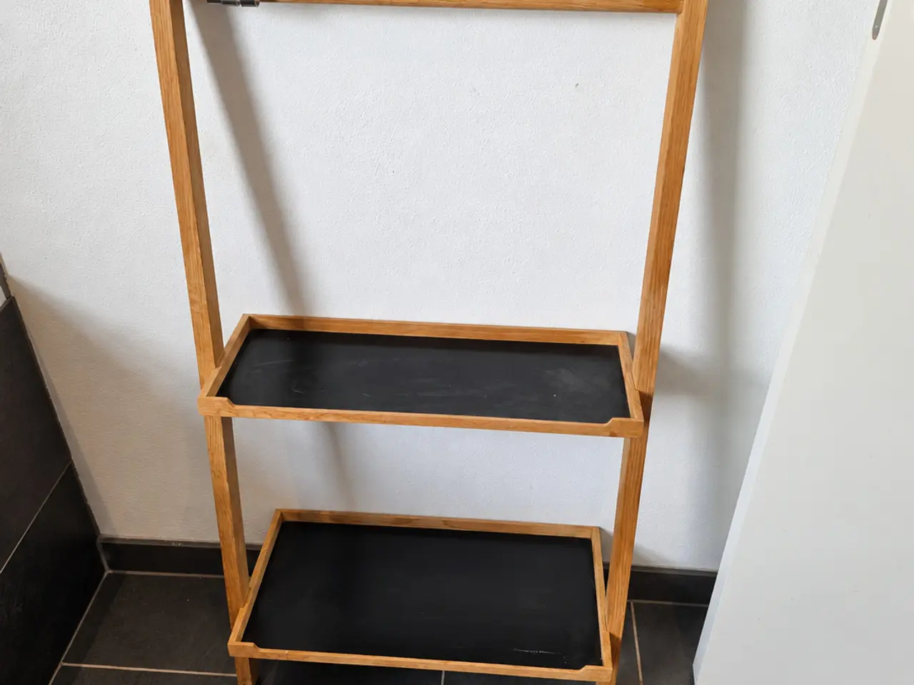 Billede 3 - Skagerak/Trip Trap Nomad reol – 2 hylder, 3 kroge