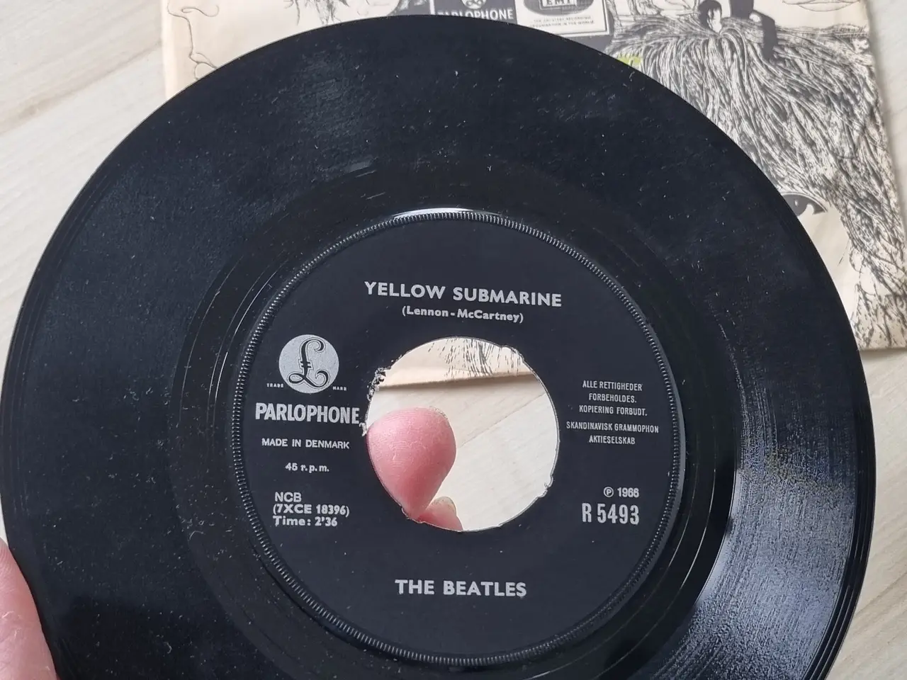Billede 6 - Beatles-samling: single + dobbelt-LP