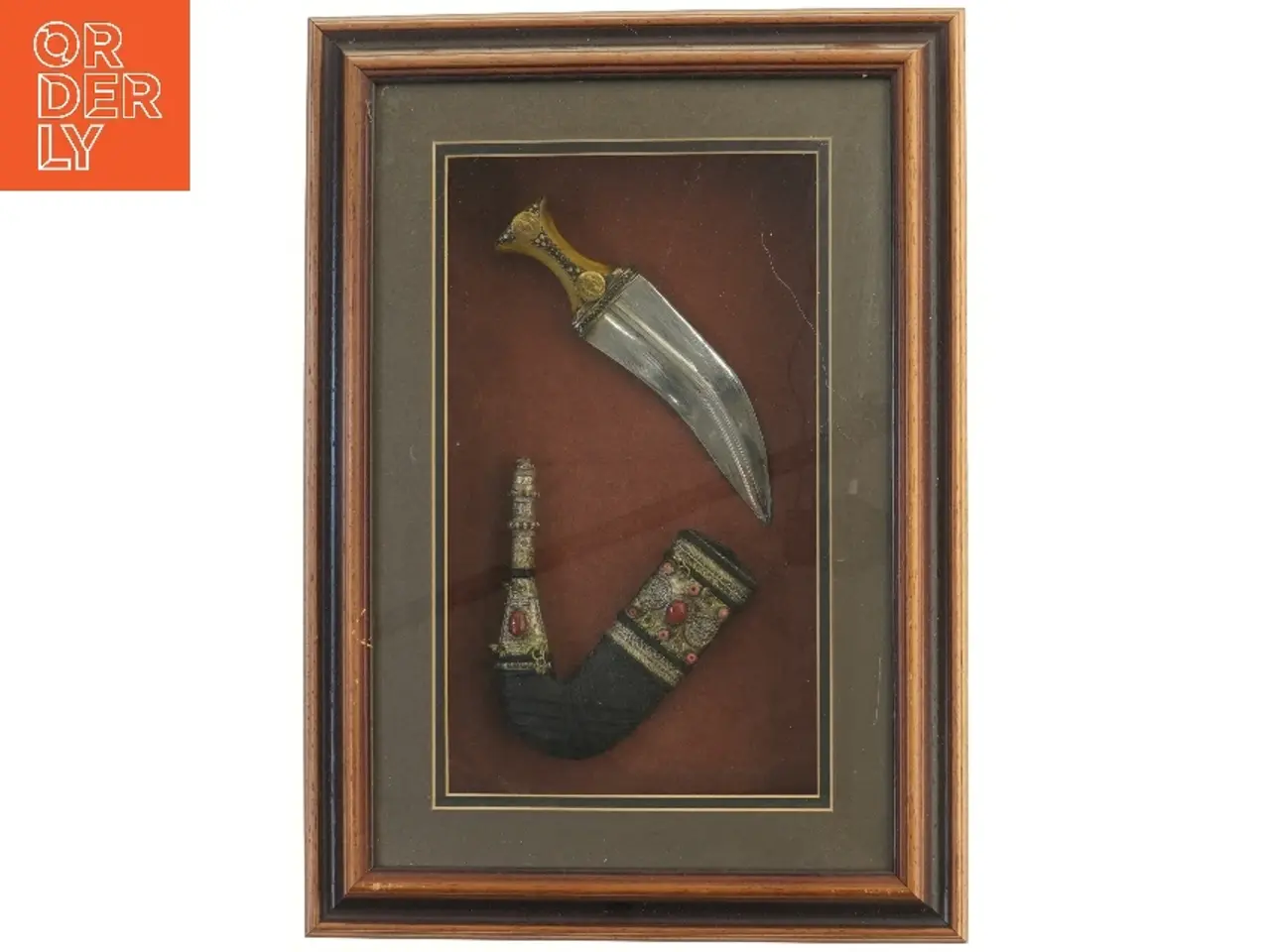 Billede 1 - Dekorativ kniv i ramme (str. 52,5x37,5 cm)