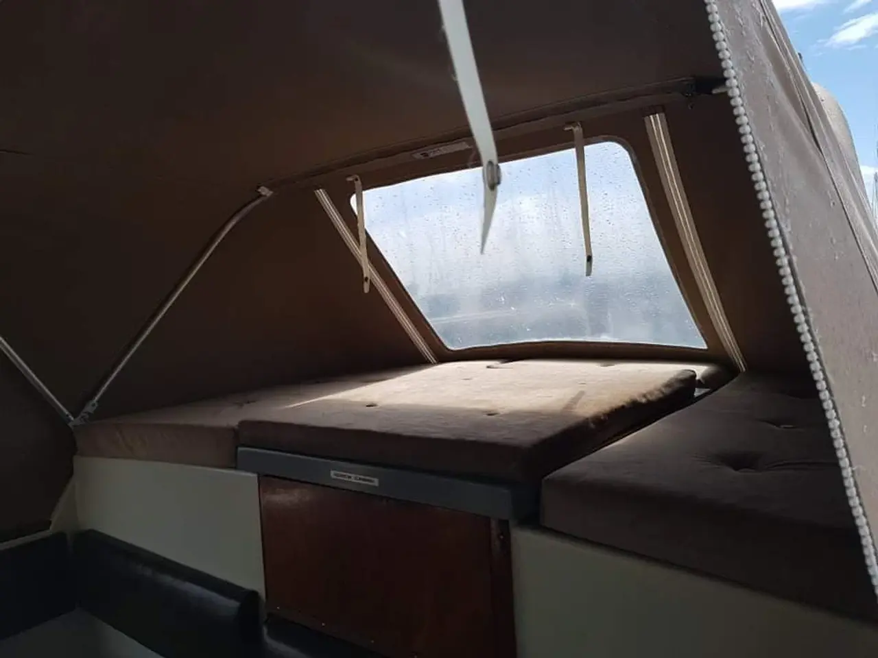 Billede 6 - Saga 27 med nyere Motor.