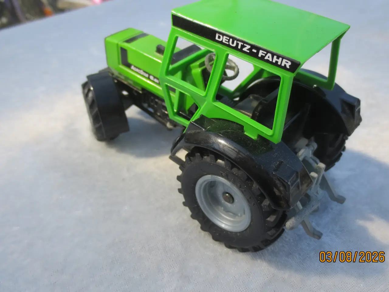 Billede 5 - 3 stk Modeltraktor MF-Deutz - Ford