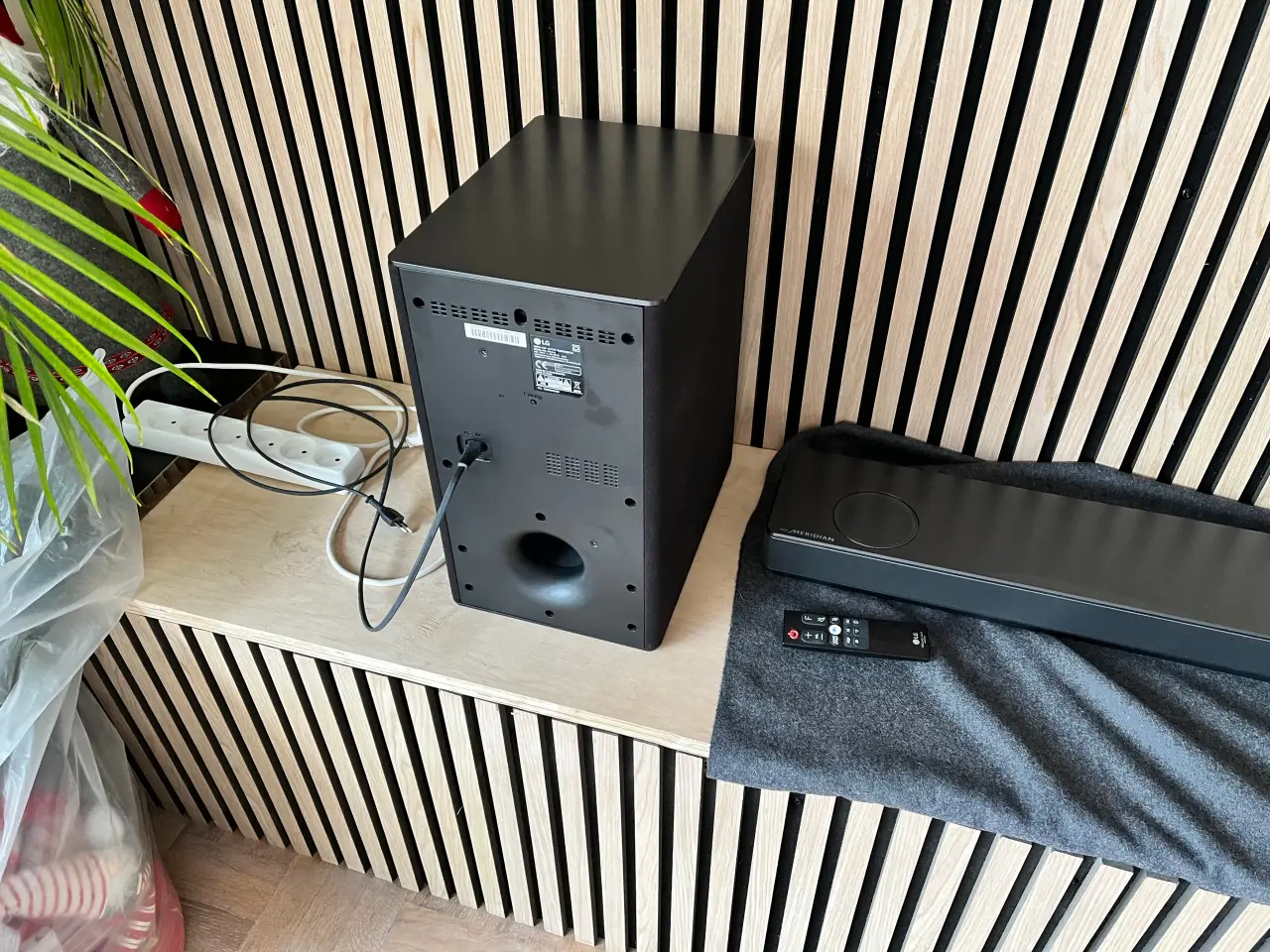 Billede 2 - Soundbar med sub.