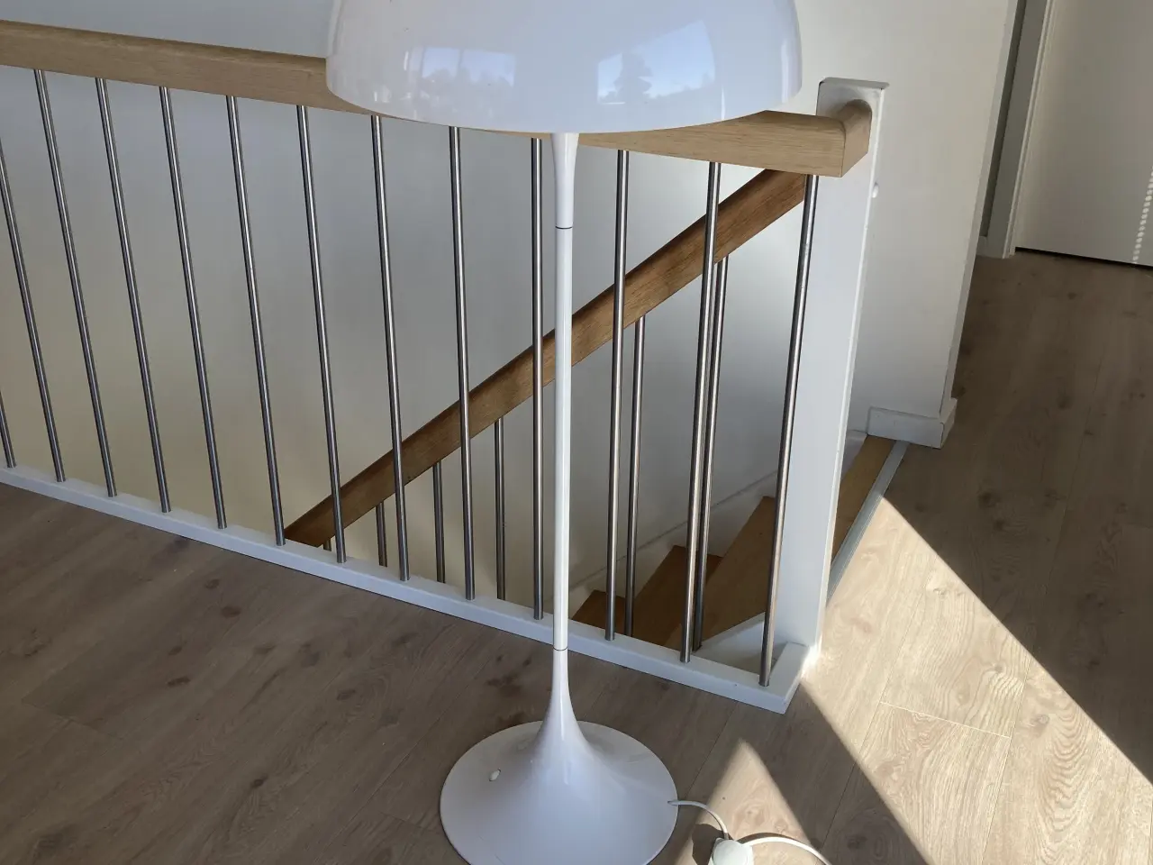 Billede 1 - Panthella gulvlampe sælges