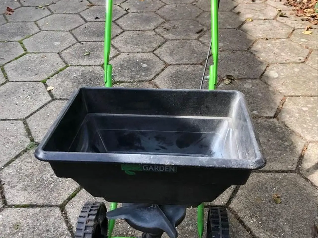 Billede 2 - Garden Centrifugalspreder / Gødningsspreder