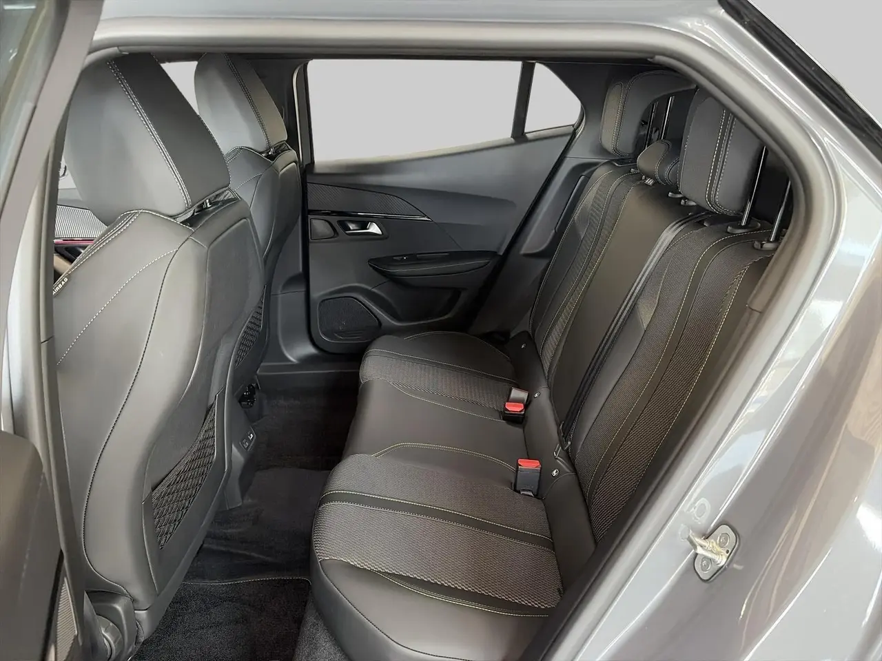 Billede 7 - Peugeot e-2008 50 GT