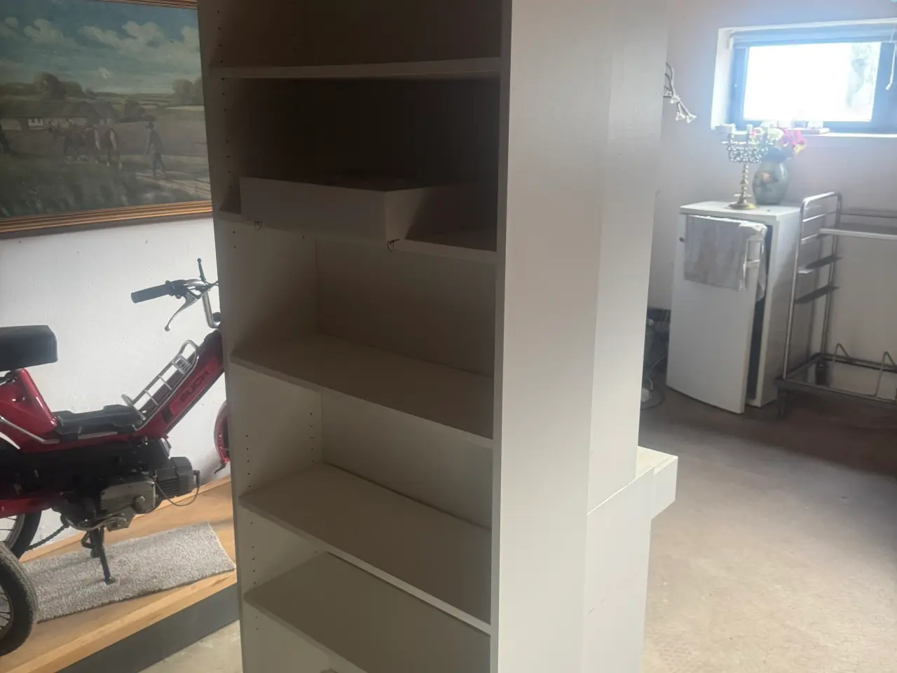 Billede 10 - Ikea reol, skriveborde, skoreol, underlag mv.