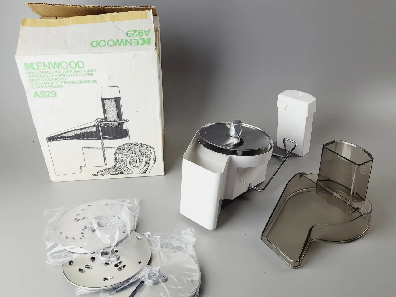 Billede 1 - ⭐️· Kenwood A929 High Speed Shredder Rivejern