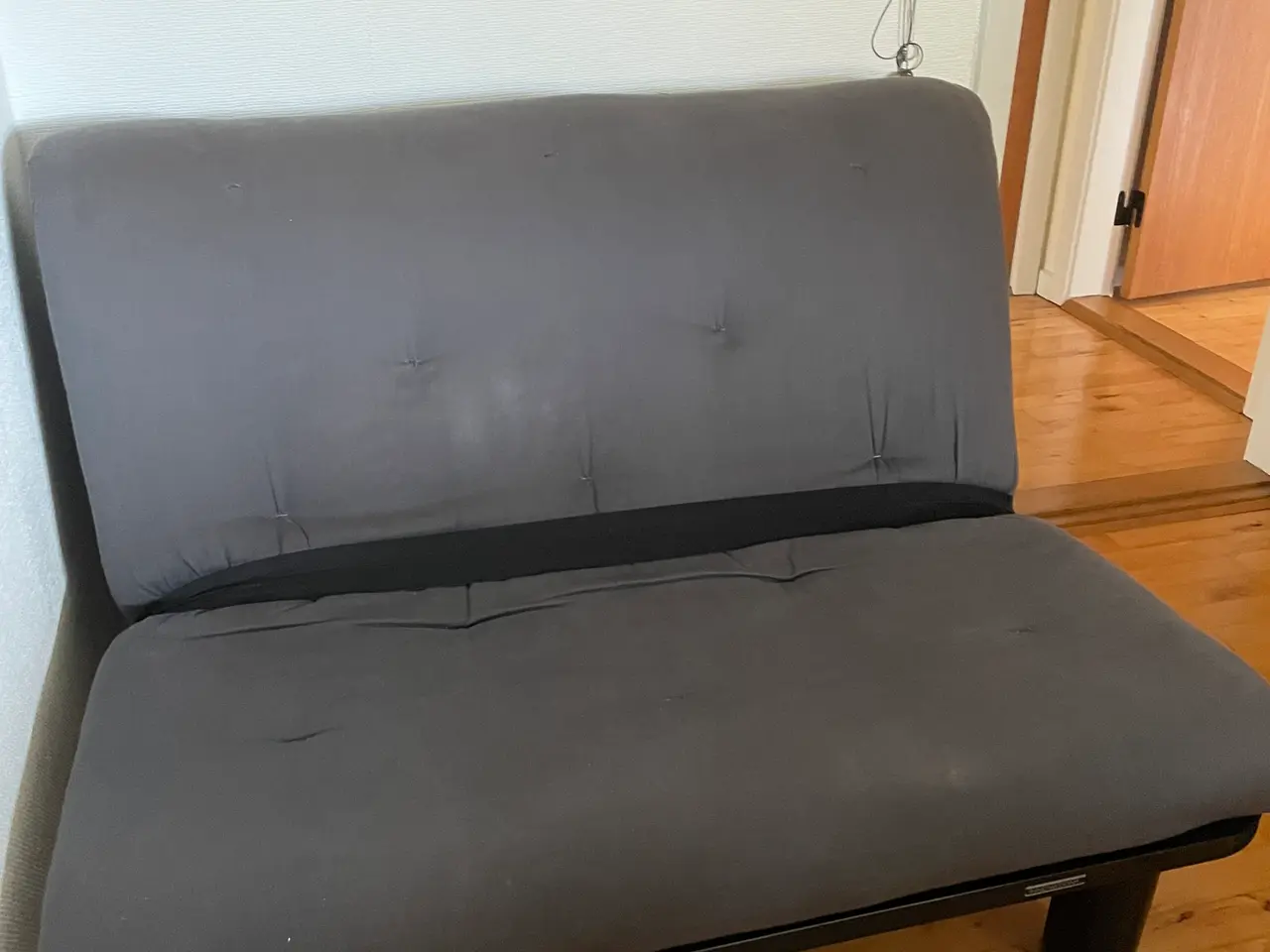Billede 1 - Sovesofa uden armlæn sælges
