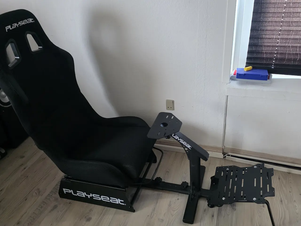 Billede 3 - PlaySeat Evolution racersæde med ekstra dele