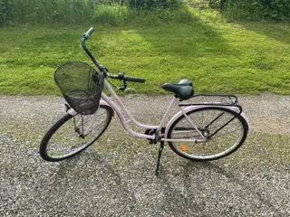 Bellevue Dame cykel 28”