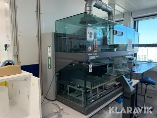 Væskehåndteringsrobot Tecan Freedom EVO