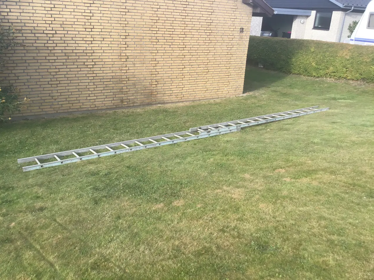 Billede 2 - Skydestige i kraftig kvalitet.