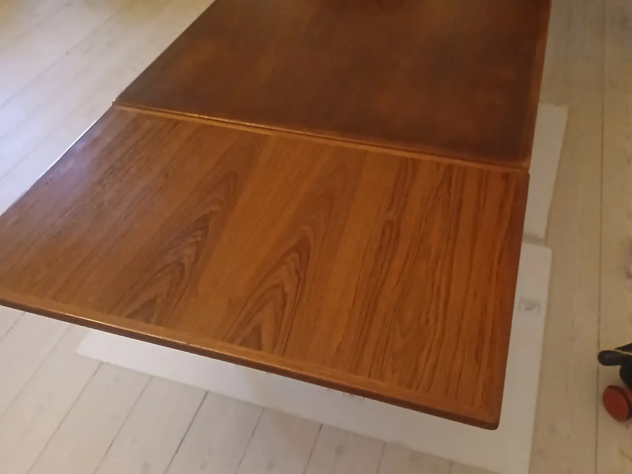 Billede 5 - Teak spisebord med udtræk