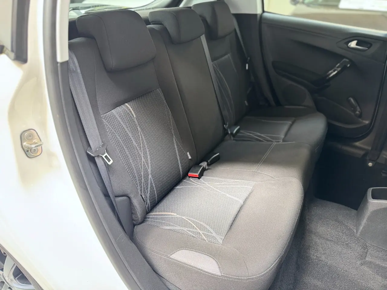 Billede 8 - Peugeot 208 1,6 e-HDi 92 Active