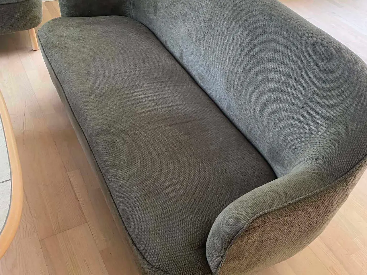Billede 3 - Sofa bord og Sofa og stol 