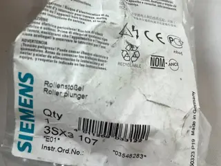 Siemens 3SX3 107 Roller Plunger Actuator Head for
