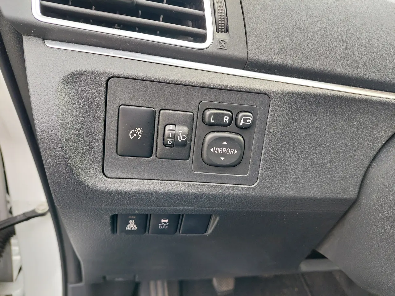 Billede 12 - Toyota Sportsvan 1,6 D-4D med lavt km tal.