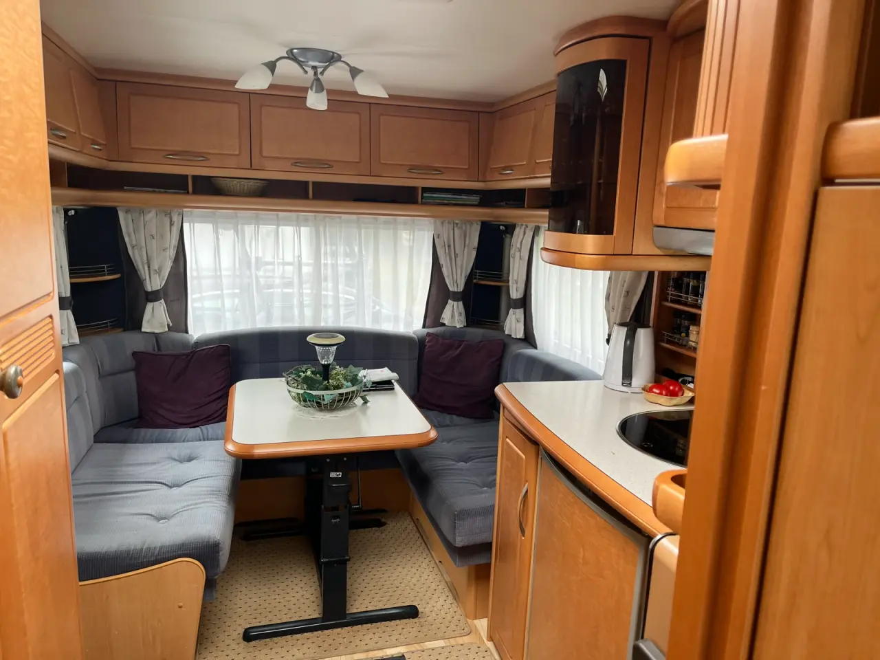 Billede 5 - Hobby 495  Exclusive med fortelt 