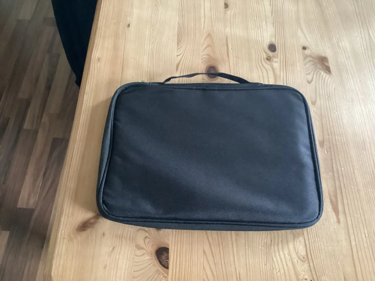Billede 4 - iPad Cover / Taske Til Papire.
