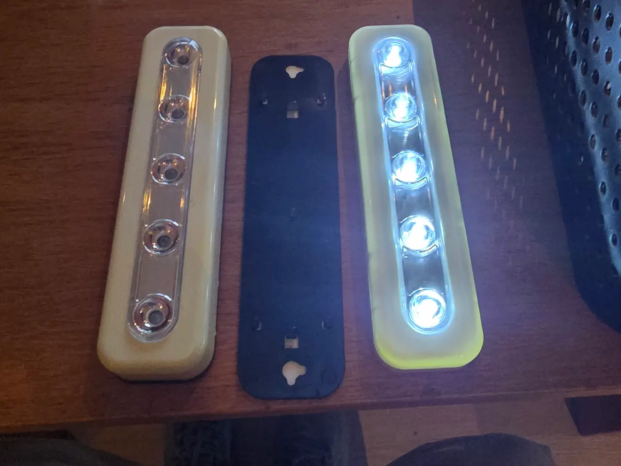 Billede 2 - 5 led tryk lampe på batteri