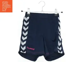 Shorts med striber på siden fra Hummel (str. 116)