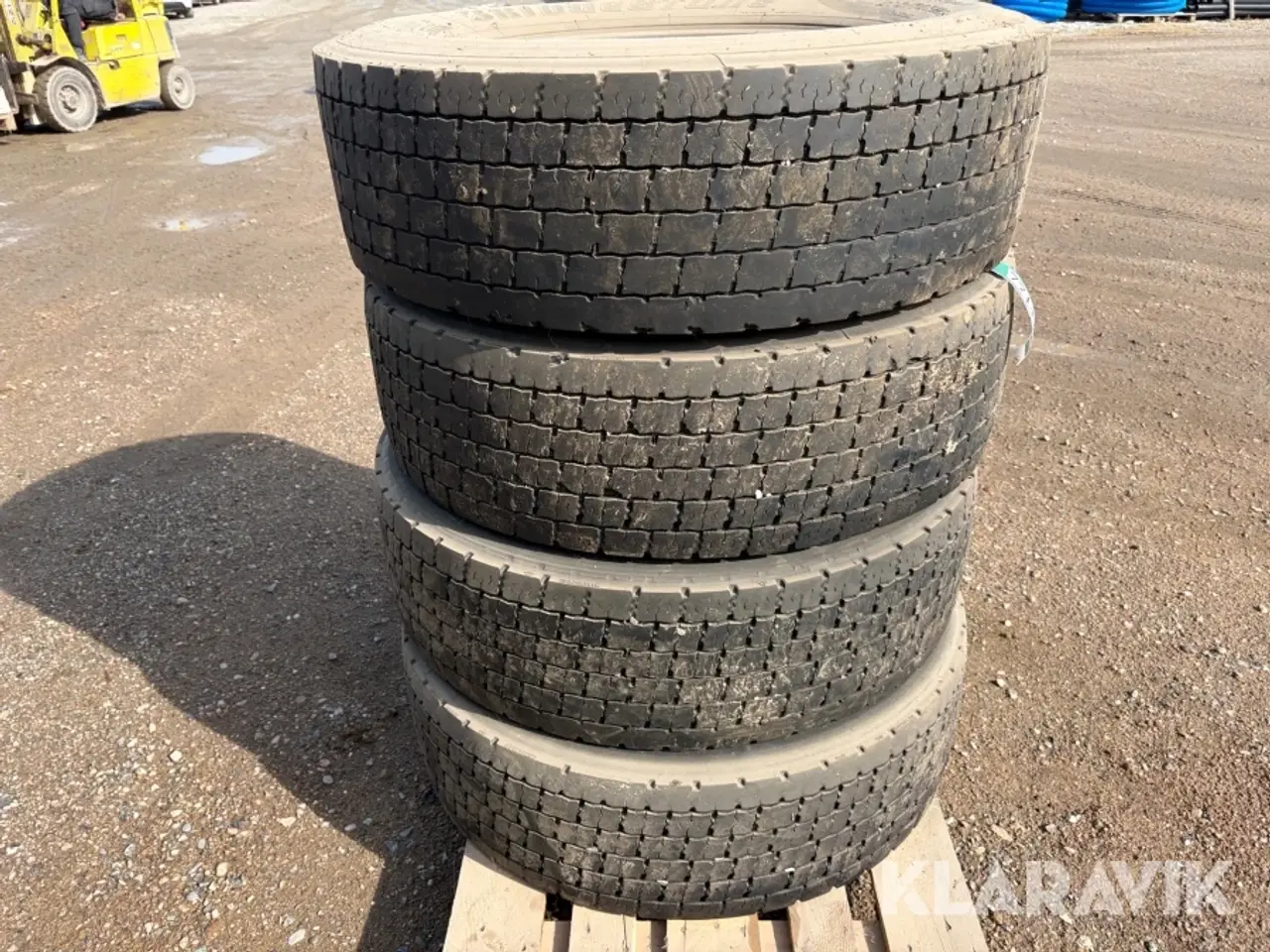 Billede 4 - Dæk Bridgestone M729 315/70R22,5 træk 4 styk