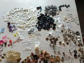Ca. 1.000 knapper