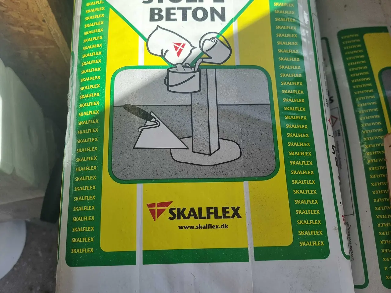 Billede 1 - Stolpebeton. Skalflex